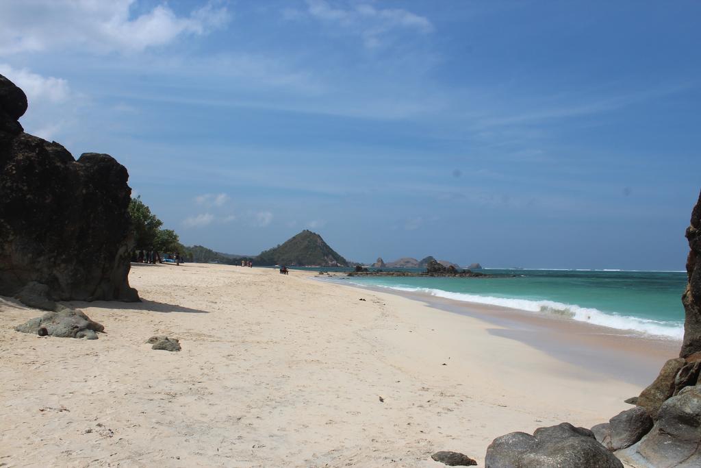Tastura Beach Hotel Kuta  المظهر الخارجي الصورة