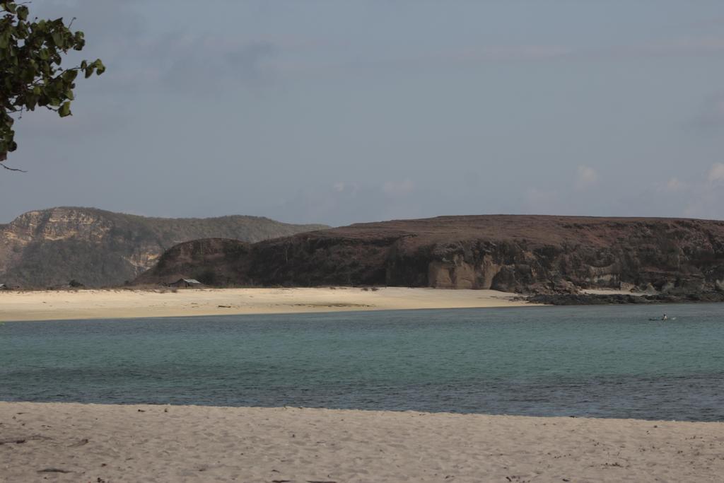 Tastura Beach Hotel Kuta  المظهر الخارجي الصورة