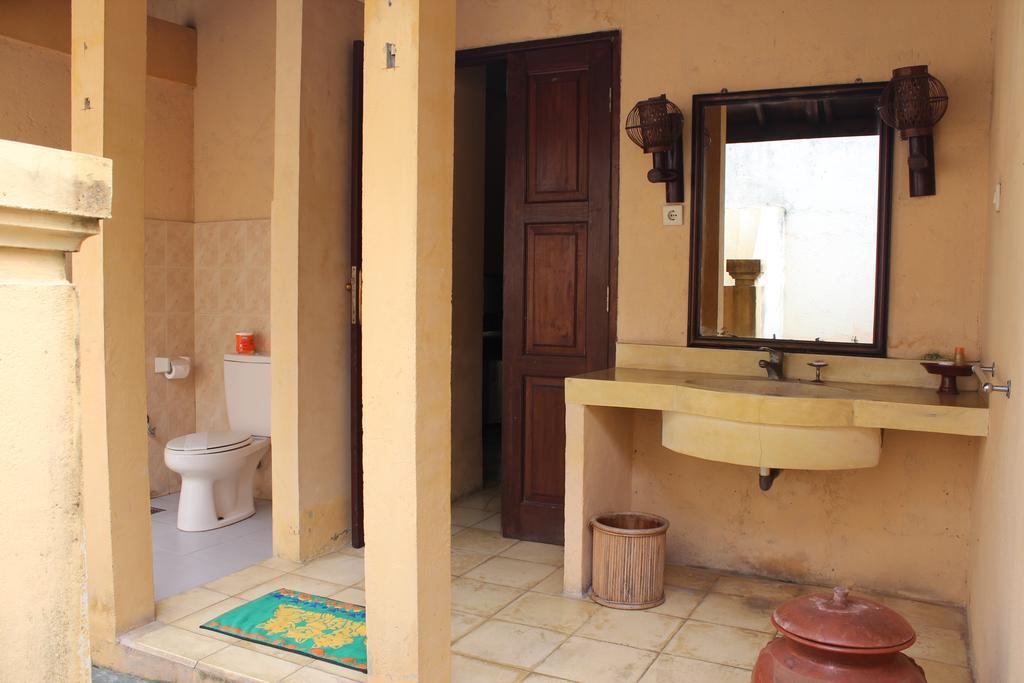 Tastura Beach Hotel Kuta  المظهر الخارجي الصورة