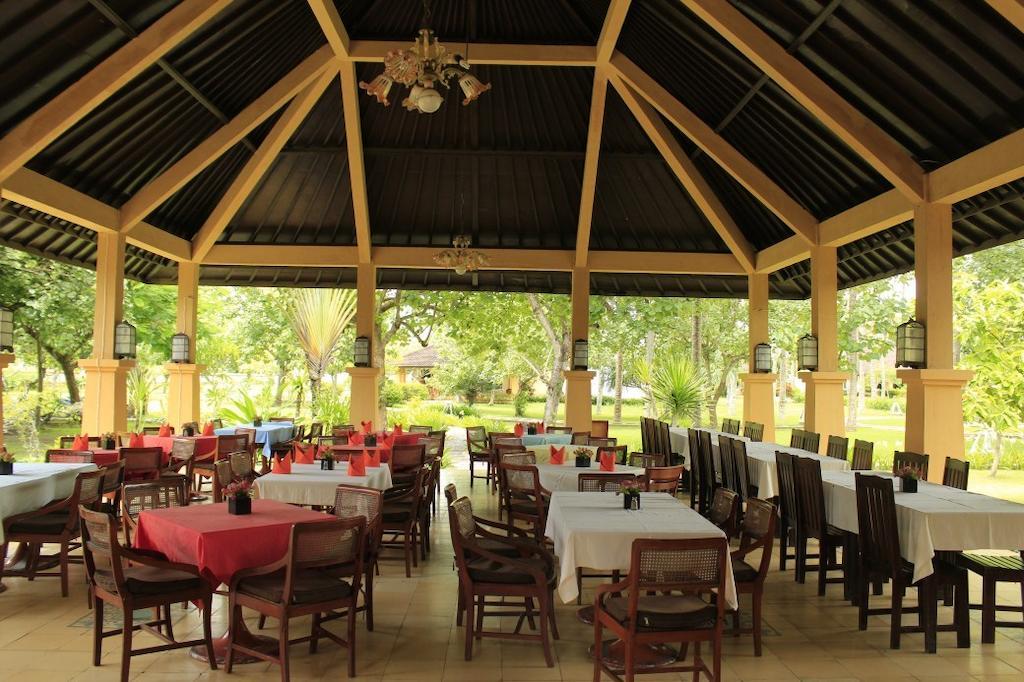 Tastura Beach Hotel Kuta  المظهر الخارجي الصورة